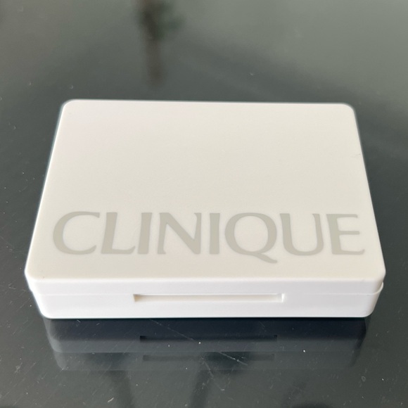 Clinique Eye shadow trio - Picture 2 of 3